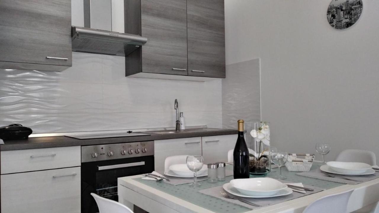 Premium Apartments Adore Novalja Exterior photo