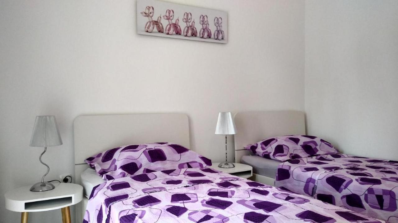 Premium Apartments Adore Novalja Exterior photo