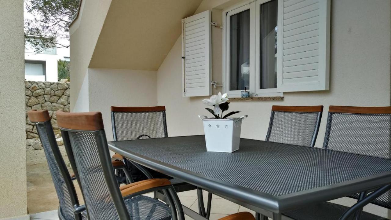 Premium Apartments Adore Novalja Exterior photo