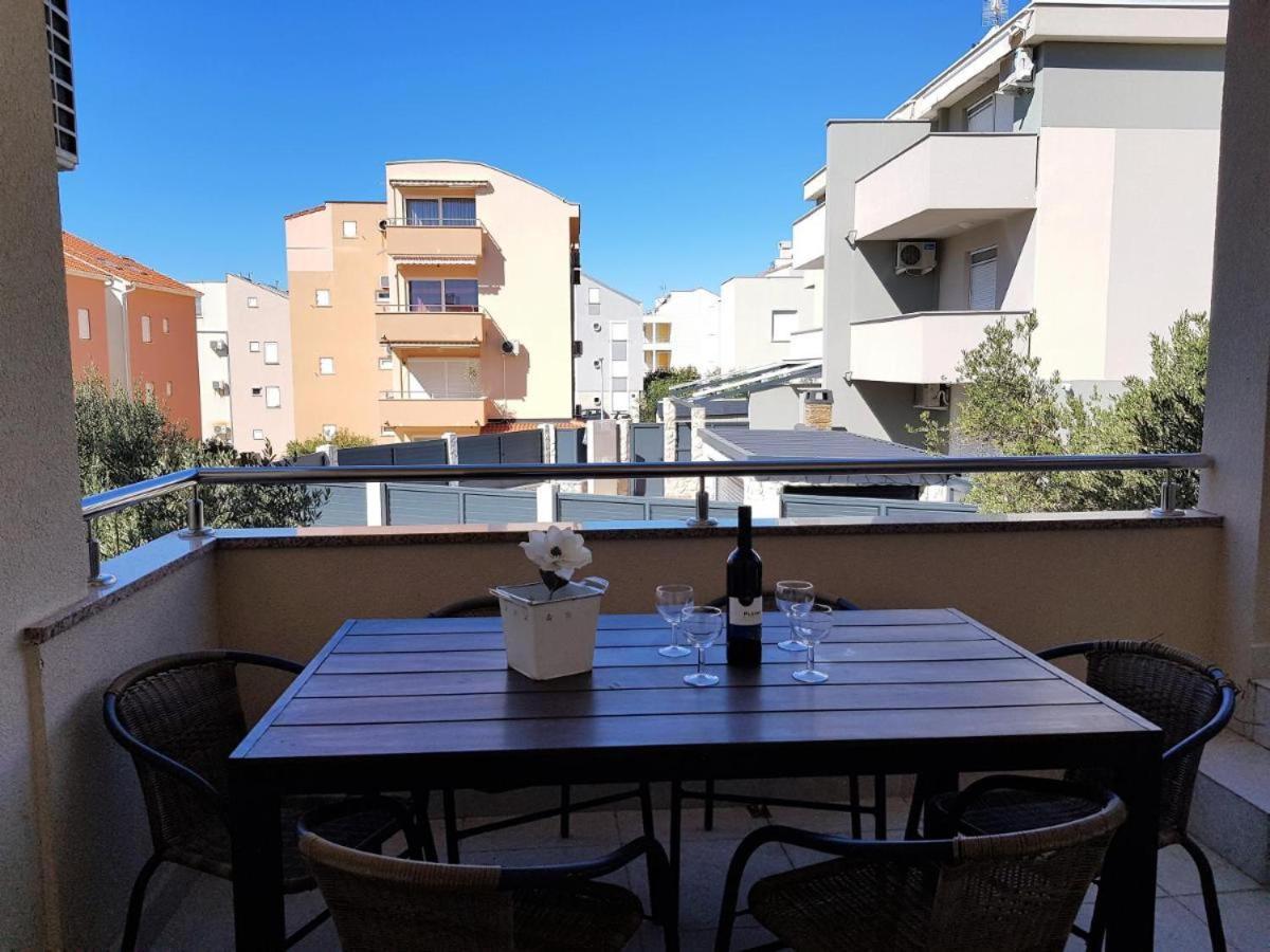 Premium Apartments Adore Novalja Exterior photo